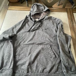 Nike Therma-Fit Hoodie
